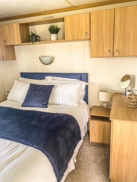 The Hygge Retreat At 7 Lakes Country Park, Lincolnshire Crowle (Lincolnshire) Exterior photo